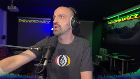 Snapshot of splivke chatting on 11/05/25, 03:06 Splivke online show from 11/05/25, 03:06