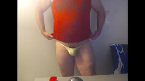 Snapshot of spndxslmr chatting on 10/16/25, 10:38 musclegrowthfantasy online show from 10/16/25, 10:38