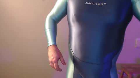 Snapshot of spndxslmr chatting on 03/20/26, 04:56 musclegrowthfantasy online show from 03/20/26, 04:56