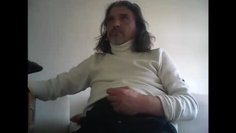 Snapshot of spoiled48 chatting on 12/08/24, 10:52 Spoiled online show from 12/08/24, 10:52