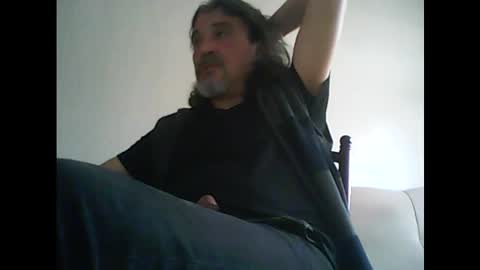 Snapshot of spoiled48 chatting on 01/06/25, 10:35 Spoiled online show from 01/06/25, 10:35