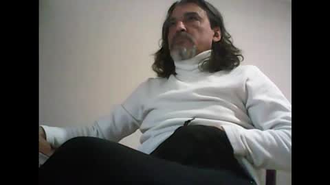 Snapshot of spoiled48 chatting on 01/07/25, 02:41 Spoiled online show from 01/07/25, 02:41