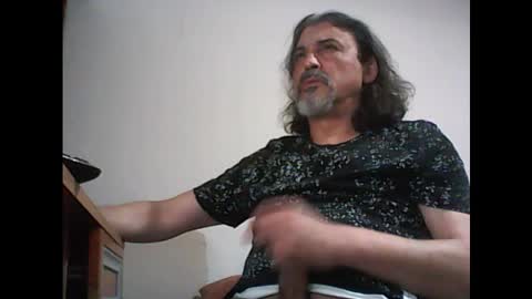 Snapshot of spoiled48 chatting on 01/10/25, 07:00 Spoiled online show from 01/10/25, 07:00