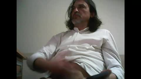 Snapshot of spoiled48 chatting on 02/02/25, 05:48 Spoiled online show from 02/02/25, 05:48