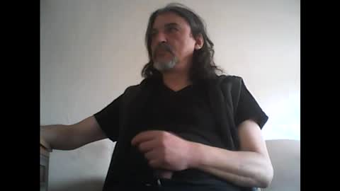 Snapshot of spoiled48 chatting on 02/15/25, 11:06 Spoiled online show from 02/15/25, 11:06