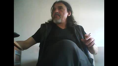 Snapshot of spoiled48 chatting on 02/19/25, 01:06 Spoiled online show from 02/19/25, 01:06