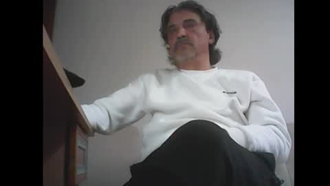 Snapshot of spoiled48 chatting on 11/29/25, 12:30 Spoiled online show from 11/29/25, 12:30