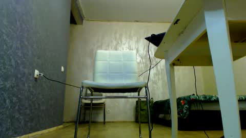 Snapshot of spoiled_lilit chatting on 12/20/24, 06:45 Lilith online show from 12/20/24, 06:45