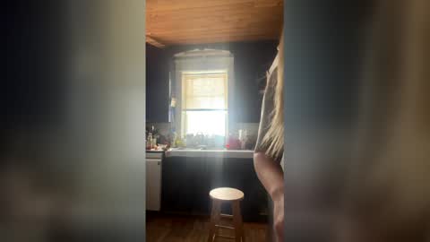 Snapshot of sporegeous chatting on 02/16/26, 05:53 sporegeous online show from 02/16/26, 05:53