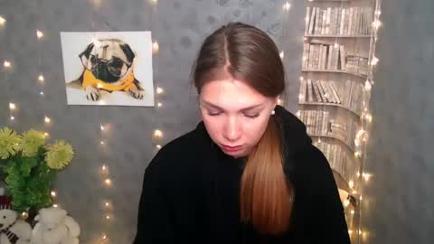 Karina online show from 12/26/24, 11:54