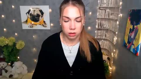 Karina online show from 01/10/25, 08:07