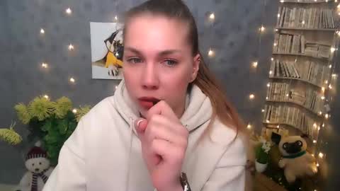 Karina online show from 03/11/25, 08:20