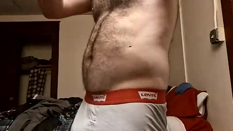 Snapshot of sports_dude22 chatting on 04/22/26, 08:17 sports dude22 online show from 04/22/26, 08:17