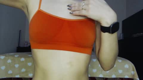 Tips are the best compliment to a woman online show from 01/29/25, 07:04