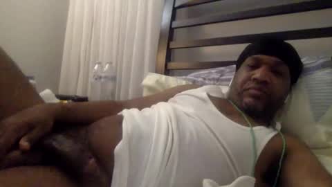 Snapshot of sportyesce chatting on 03/02/25, 07:32 sportyesce online show from 03/02/25, 07:32