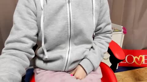 Sporty Kate online show from 03/07/25, 03:07