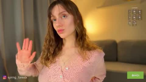 Snapshot of spring_forestx chatting on 01/17/26, 12:54 Lilly online Monday - Friday ask time in pm online show from 01/17/26, 12:54