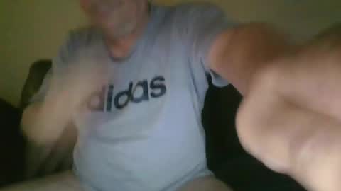 Snapshot of spritzer47 chatting on 05/05/26, 12:24 spritzer47 online show from 05/05/26, 12:24