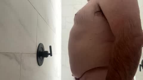 sprtsnut33 online show from 10/18/25, 04:41