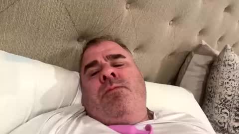 sprtsnut33 online show from 12/01/25, 07:13