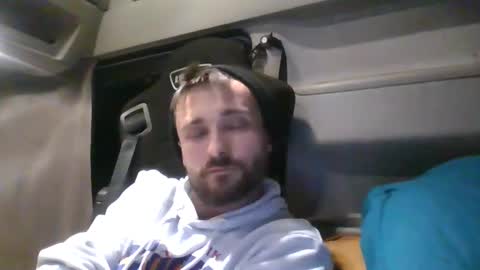 Snapshot of spyco82 chatting on 01/27/25, 07:24 spyco82 online show from 01/27/25, 07:24