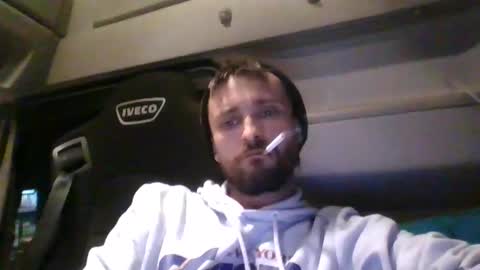 Snapshot of spyco82 chatting on 01/29/25, 06:18 spyco82 online show from 01/29/25, 06:18