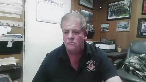 Snapshot of spyder719 chatting on 03/11/25, 11:37 spyder719 online show from 03/11/25, 11:37