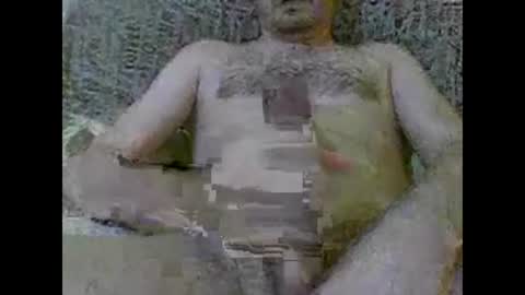 Snapshot of spypsat0 chatting on 12/31/24, 04:04 spypsat0 online show from 12/31/24, 04:04