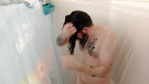 Snapshot of squ1rtl3cb chatting on 12/03/24, 11:33 squ1rtl3cb online show from 12/03/24, 11:33