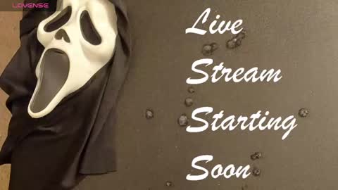 Snapshot of squ1rtl3cb chatting on 09/18/25, 10:06 squ1rtl3cb online show from 09/18/25, 10:06