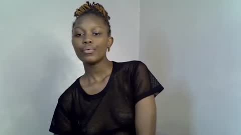 Snapshot of squirt_godes chatting on 09/24/25, 07:50 Tashy online show from 09/24/25, 07:50