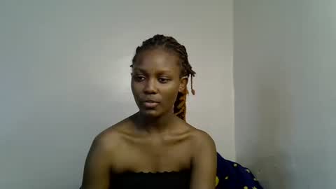 Snapshot of squirt_godes chatting on 10/01/25, 12:16 Tashy online show from 10/01/25, 12:16