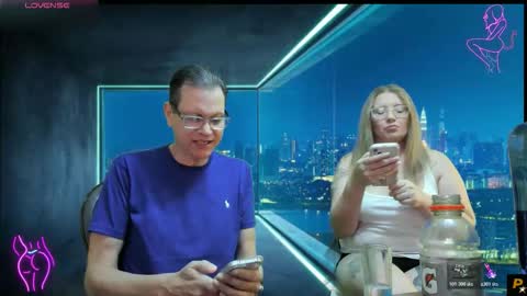 Snapshot of squirt_vip_room chatting on 02/01/26, 02:43 Roxy Day Mossimo Knight online show from 02/01/26, 02:43