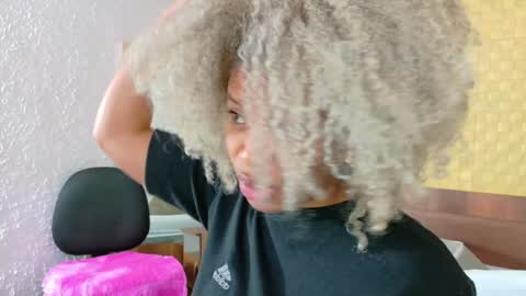 Snapshot of squirter_girl69 chatting on 12/22/24, 01:11 squirter_girl69 online show from 12/22/24, 01:11