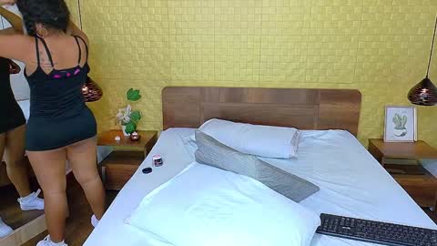 Snapshot of squirter_girl69 chatting on 02/01/25, 03:19 squirter_girl69 online show from 02/01/25, 03:19