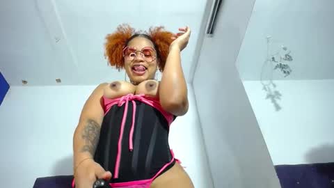 Snapshot of squirter_girl69 chatting on 09/18/25, 04:47 squirter_girl69 online show from 09/18/25, 04:47