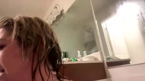 squirtinshawty online show from 11/02/25, 06:38