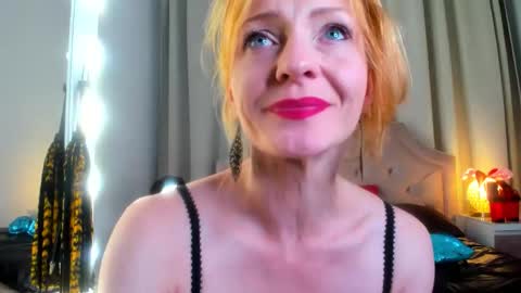 Alisa online show from 10/08/25, 07:17