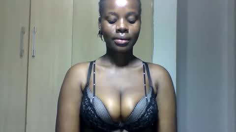 Squiter online show from 11/12/25, 05:52