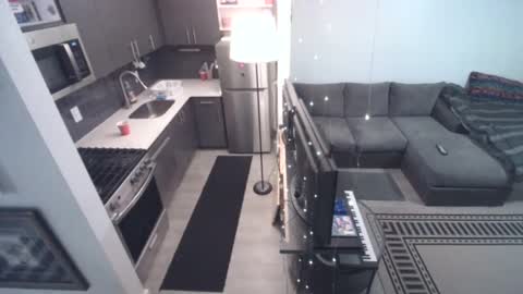 sqwindak online show from 12/03/24, 09:11