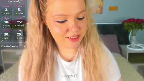 Snapshot of sqwrtg chatting on 03/14/26, 01:12 sqwrtg online show from 03/14/26, 01:12