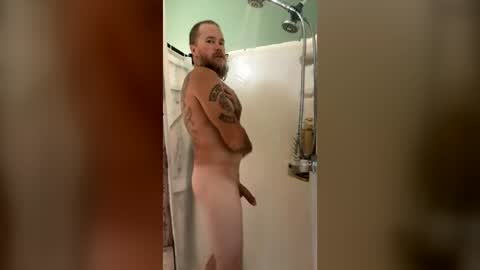Snapshot of sqzxriehlqqw chatting on 07/10/26, 12:52 Luv2Cum4u online show from 07/10/26, 12:52