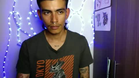 Snapshot of srcejotas chatting on 12/02/25, 06:08 sorry mom online show from 12/02/25, 06:08