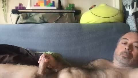 Snapshot of srekos38 chatting on 12/05/25, 08:34 srekos38 online show from 12/05/25, 08:34