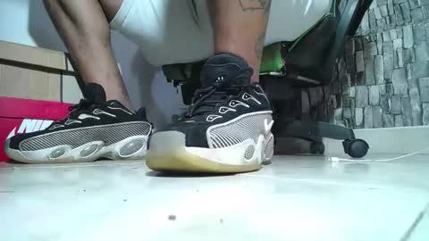 sr master cum its my old account online show from 03/27/26, 09:47