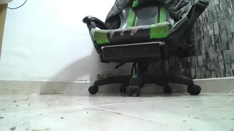 sr master cum its my old account online show from 04/17/26, 12:57