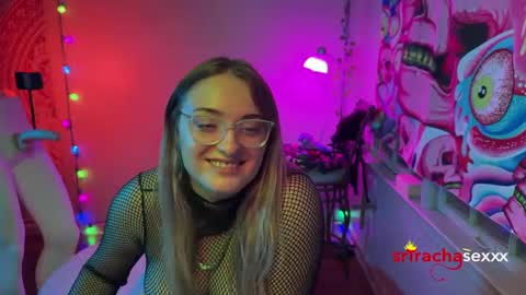 Snapshot of srirachasexxx chatting on 09/16/25, 06:58 Mr.  Mrs. Sriracha online show from 09/16/25, 06:58