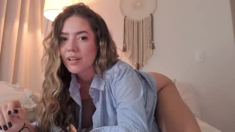 Sophie 3 online show from 01/27/25, 11:00