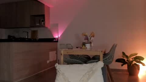 Sophie 3 online show from 03/02/25, 01:58