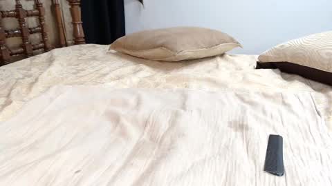 Snapshot of srta_luciana chatting on 02/07/25, 02:58 .          . online show from 02/07/25, 02:58